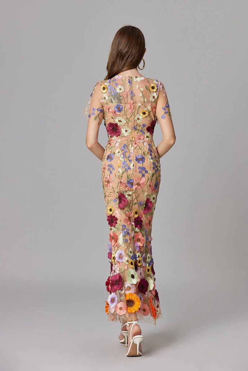 Women's Floral Applique Sleeveless Maxi Dress